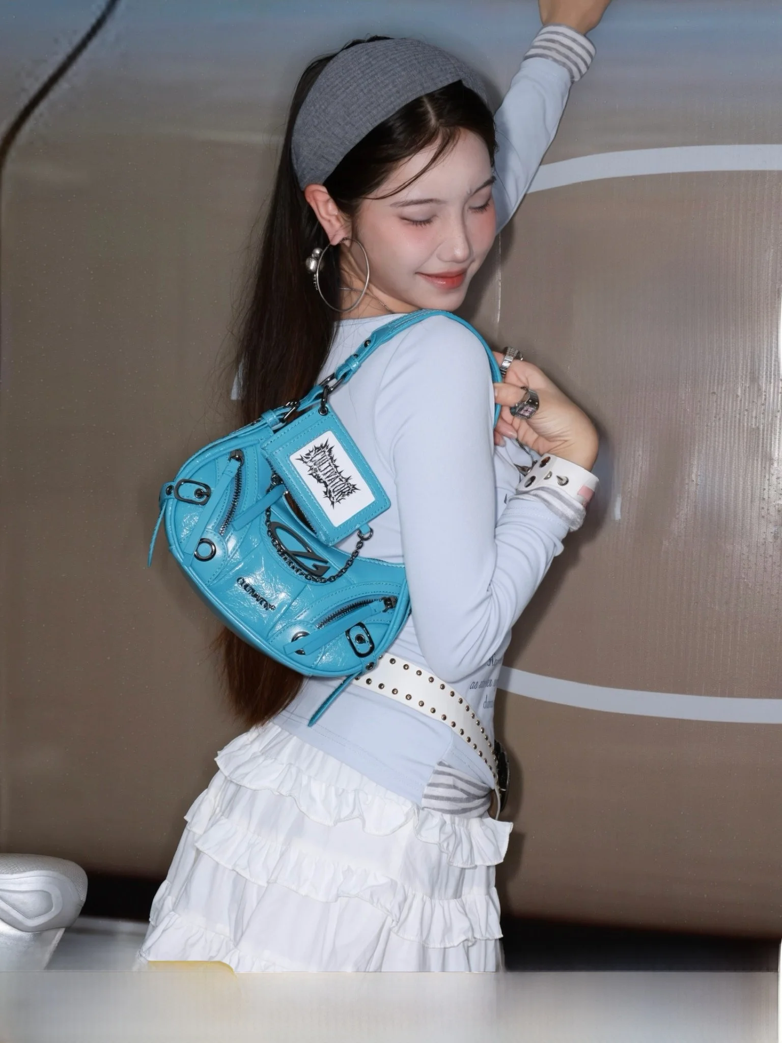Guangzhou Street Fashion - パンクスタイルのオートバイバッグクロスボディカードホルダーソフトPUレザーショルダーバッグ女性用ストリートクールファッション秋の新モデル