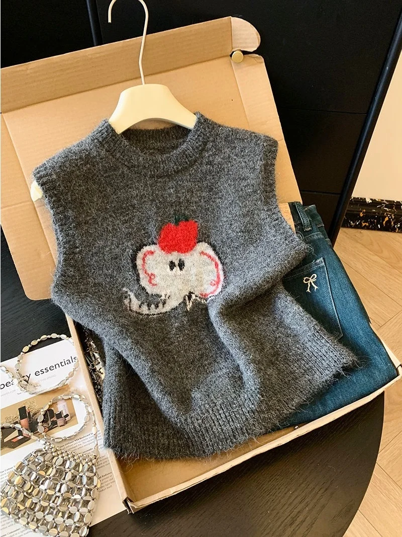 

Весна 2026: Новая женская свободная вязаная жилетка с вышивкой мультяшного слона, круглый вырез, топ для многослойного ношения