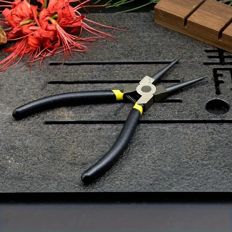 7inch Straight Snap Ring Pliers Chrome Vanadium Steel Integral Forging Internal And External Card Two-use Snap Ring Pliers Set