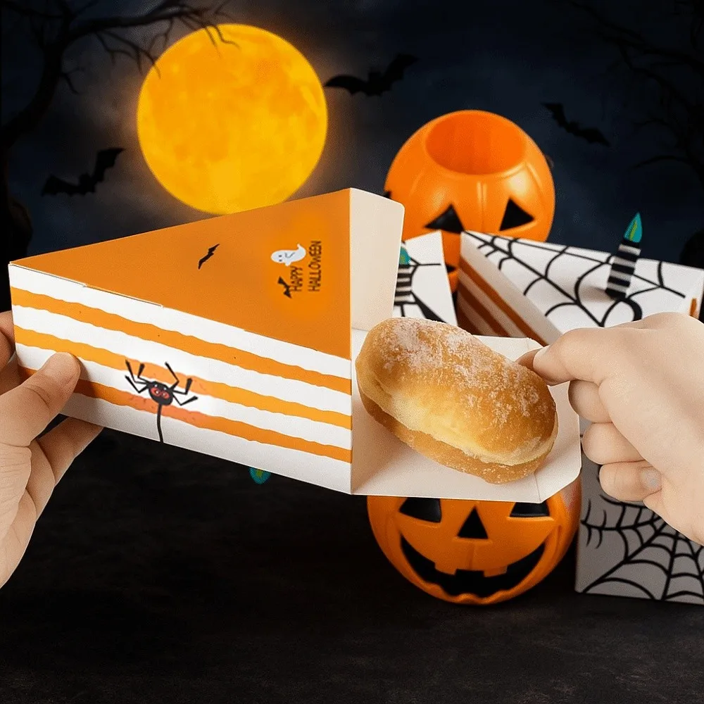 10 stks Spinnenweb Halloween Snoep Geschenkdoos Cartoon Bakkerij Driehoekige Taartdoos Creatieve Papieren Kaars Cookie Verpakking Gift