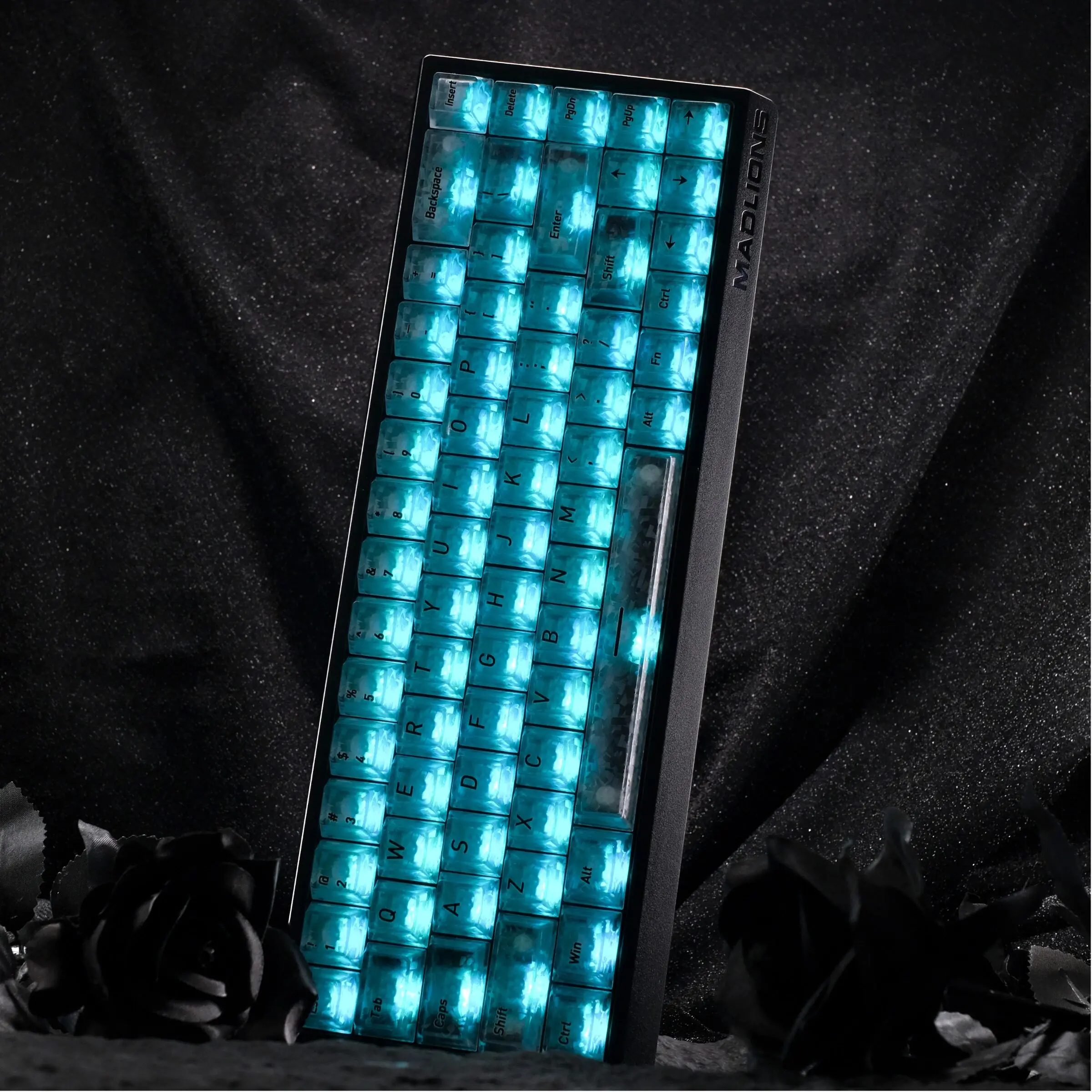 

PC keycap forging carbon pattern keycap transparent positive engraving transparent magnetic axis gaming mechanical keyboard