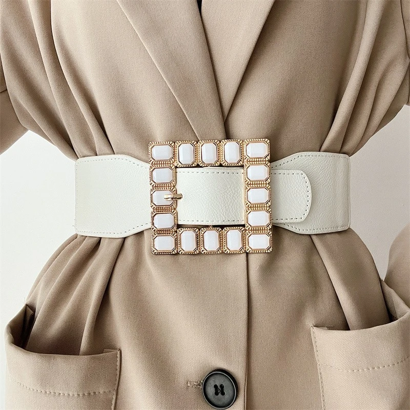 Ikat pinggang gaya Eropa dan Amerika untuk wanita, versi lebar, modis, serbaguna, dekorasi penutup pinggang, ikat pinggang elastis warna hitam