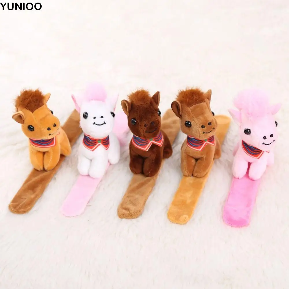 

Cute Zodiac Horse Slap Bracelet Soft 2026 Year of Horse Horse Clapper Wrist Strap Fluffy Kawaii Cartoon Horse Wrist Band