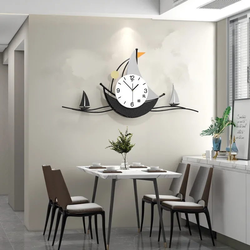 Smooth Sailing Wall Clock, Modern and Minimalist Clock in the Living Room, Home Use, Restaurant Decoration, Hanging Wall Watch