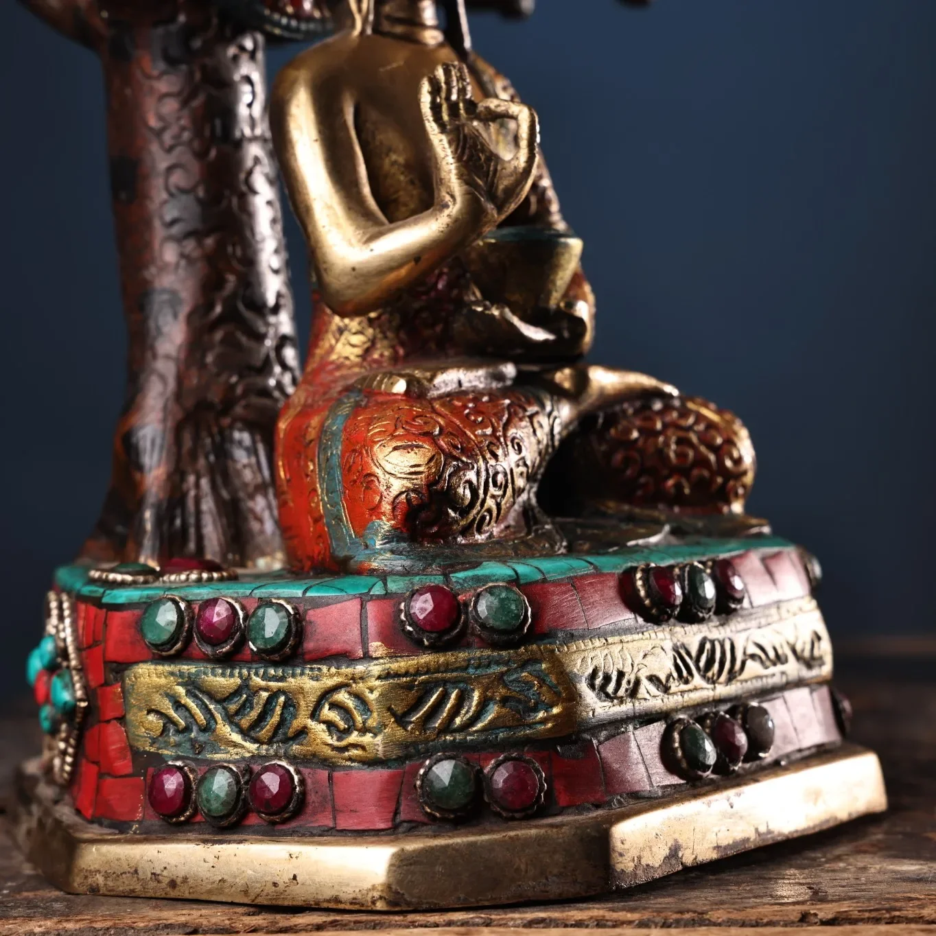 

9"Tibetan Temple Collection Old Bronze Outline in gold Mosaic Gem Sakyamuni Bodhi tree Buddha Worship hall Town House Exorcism