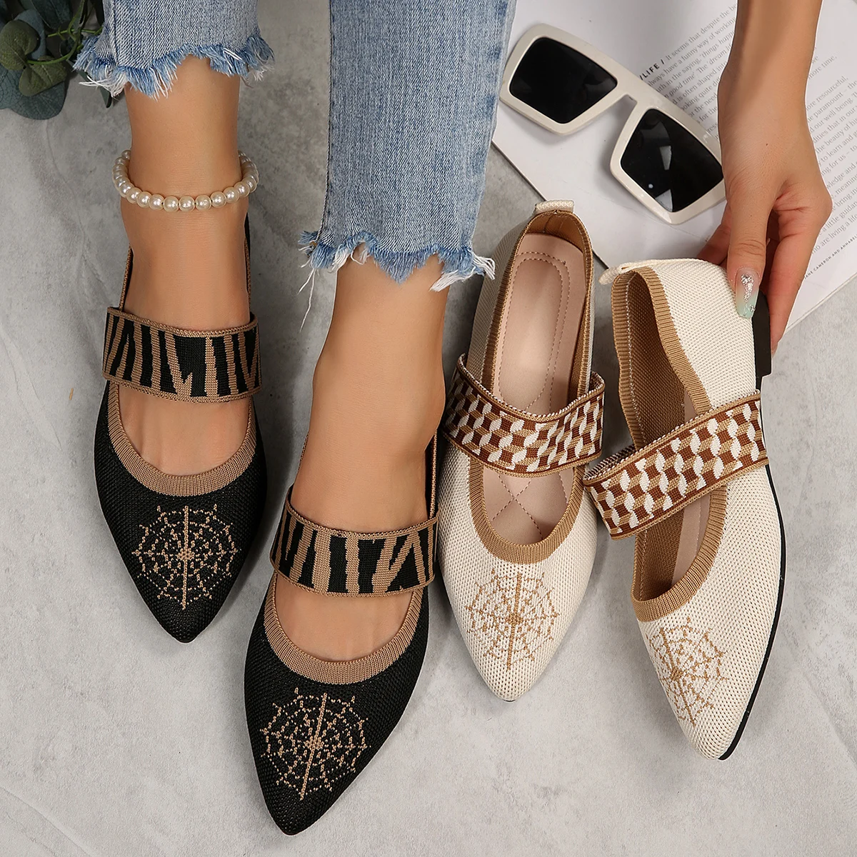 Ladies' knitted Mary Jane shoes with pointed toes and flat soles, decorated with fashionable spider web patterns