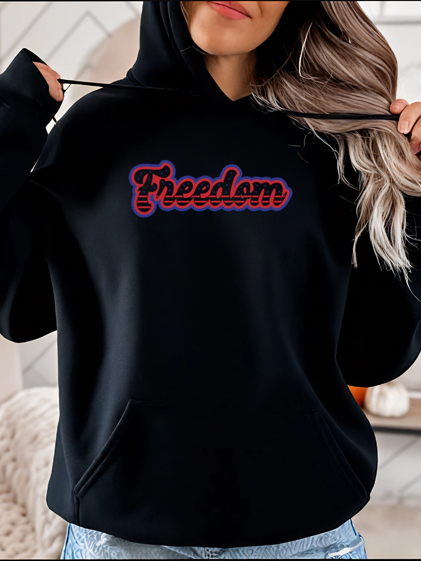 

Freedom Print Hoodie Women Casual Streetwear Sweatshirt Pullover Fashion Hooded Top for Girls and Women