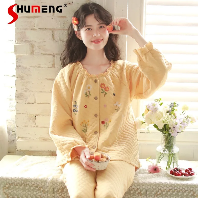 مجموعة ملابس منزلية مطرزة لطيفة وجميلة للسيدات للخريف والشتاء على الطراز الياباني بيجامات نسائية سميكة ودافئة مبطنة للاستلقاء #1