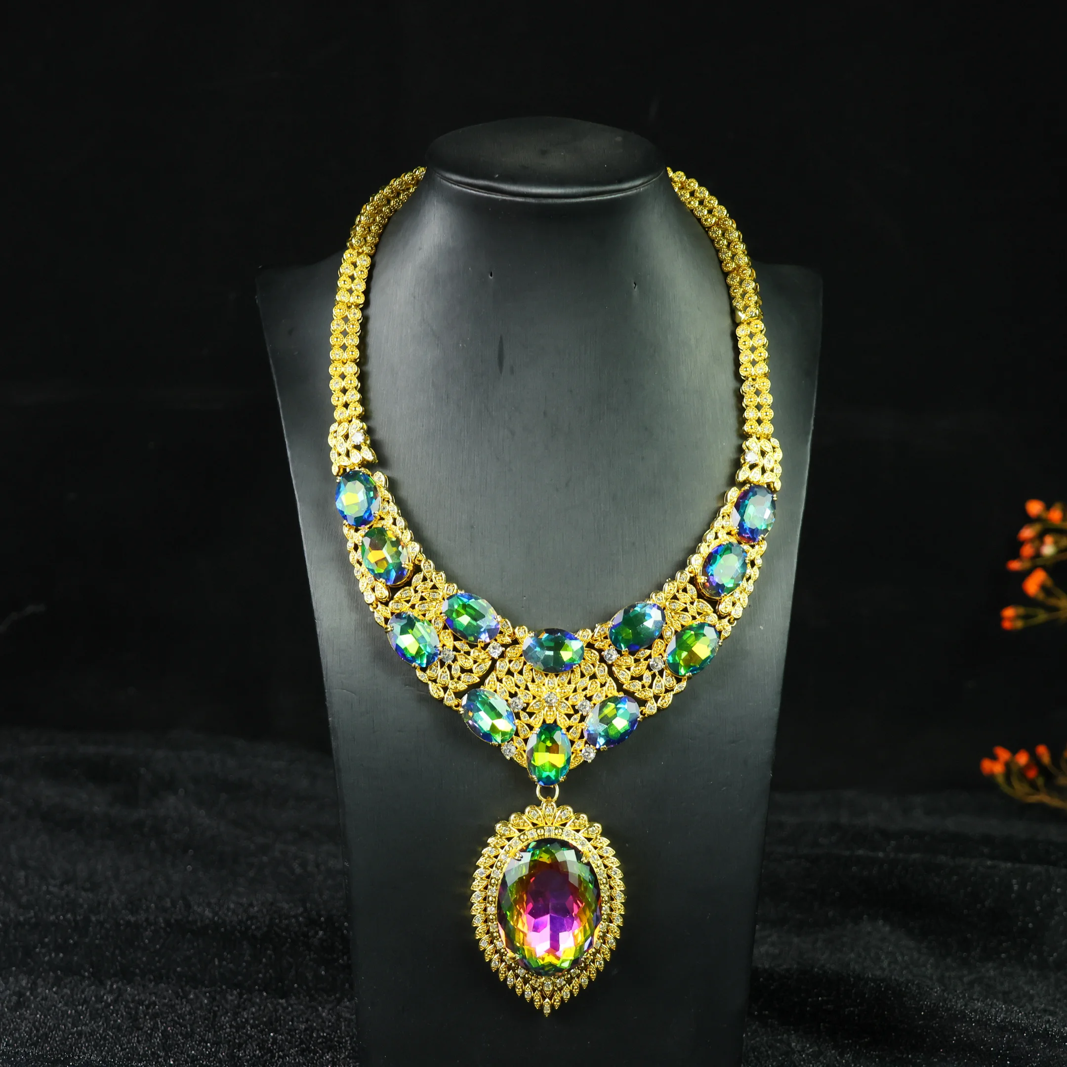 

Luxury Waterdrop Crystal Necklace Jewelry Sets For Women Wedding Party Dubai Bridal Fashion Trendy