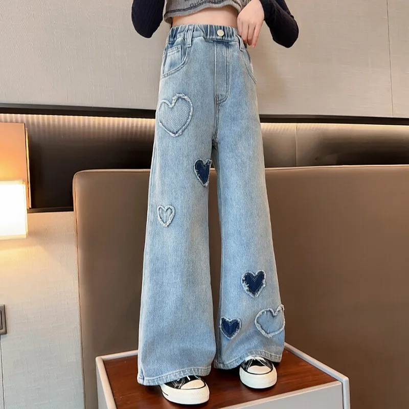 Big Girls School Wide Leg Pants with Heart Design Casual Loose 2024 New Spring Fashion Long Jeans Children Korean Style Trousers