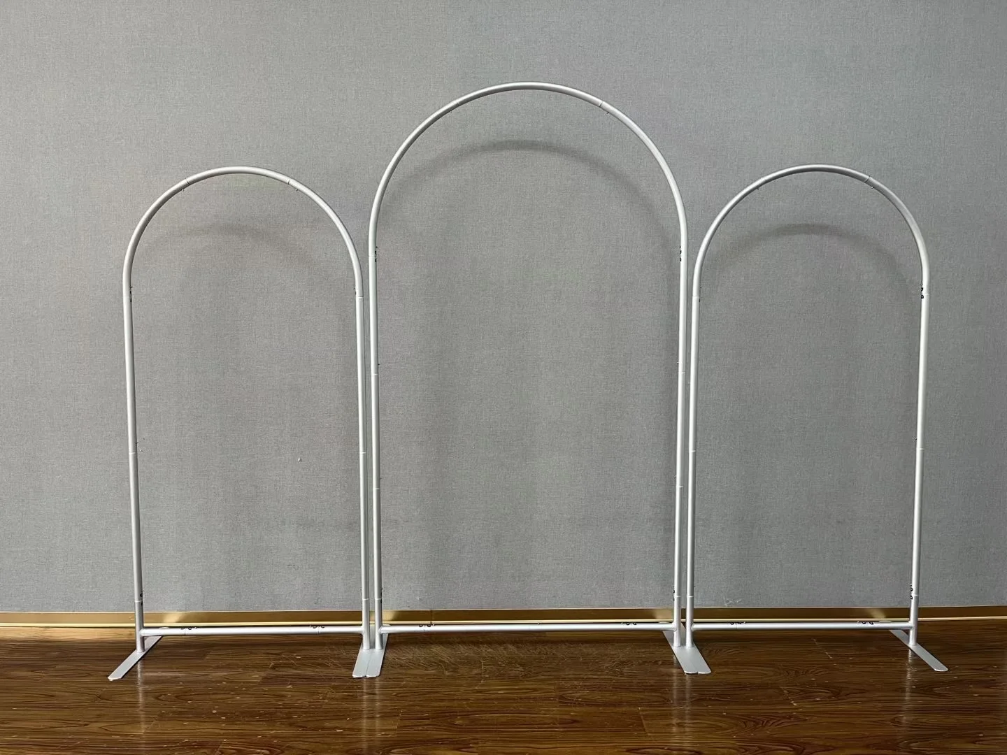 Sweet Candy Donut Ached Wall Chiara ฉากหลังฝาครอบ Arch ขาตั้งกรอบน้ำแข็งครีมวันเกิดพื้นหลังการถ่ายภาพด้านข้างคู่