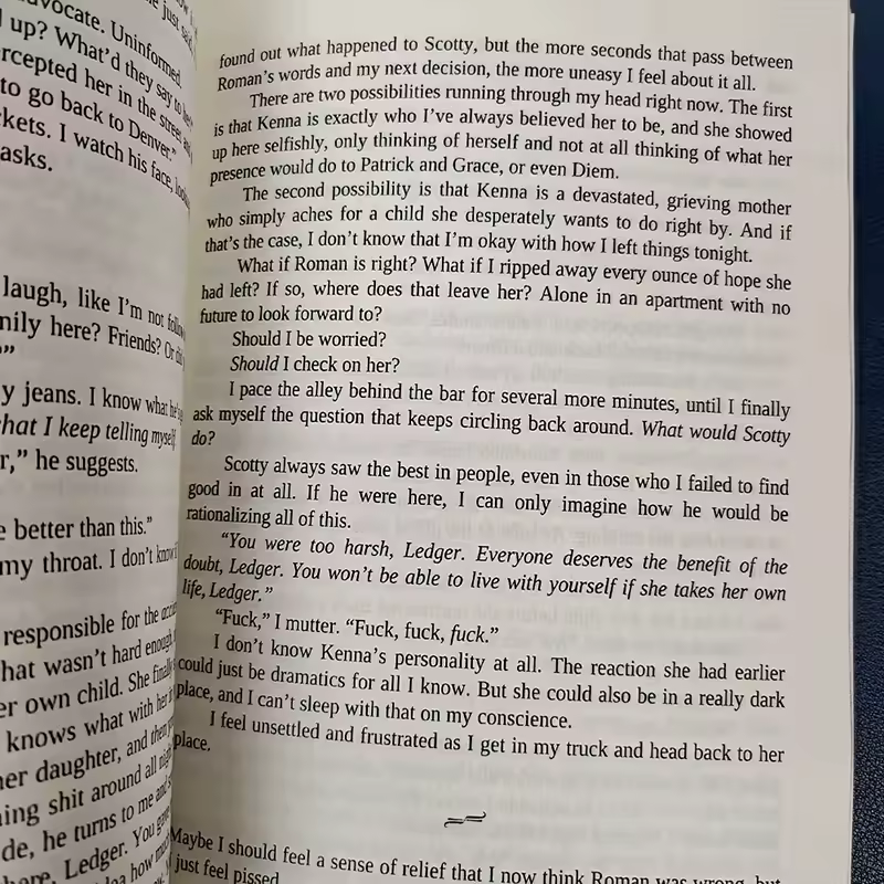 Reminders of Him by Colleen Hoover - a Love Novel Paperback English Book 1 sold Libros Livros - Image 6