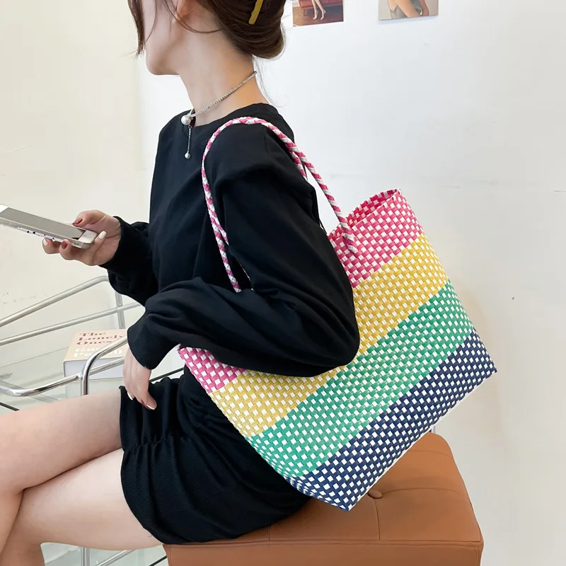 2022 Handmade Weaving Bag Vegetable Basket Shopper Large Capacity Fashion Color Clash Tote Women\'s Bag Beach Bag Shoulder Bag