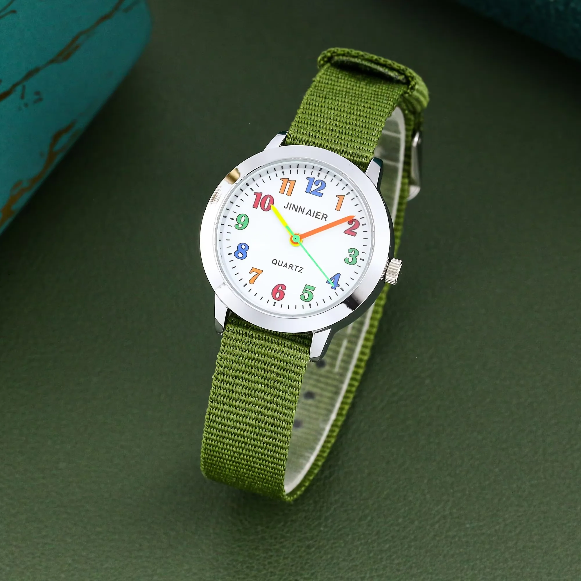 Colorful digital canvas strap watch military watch for boys and girls, simple and trendy for teenagers