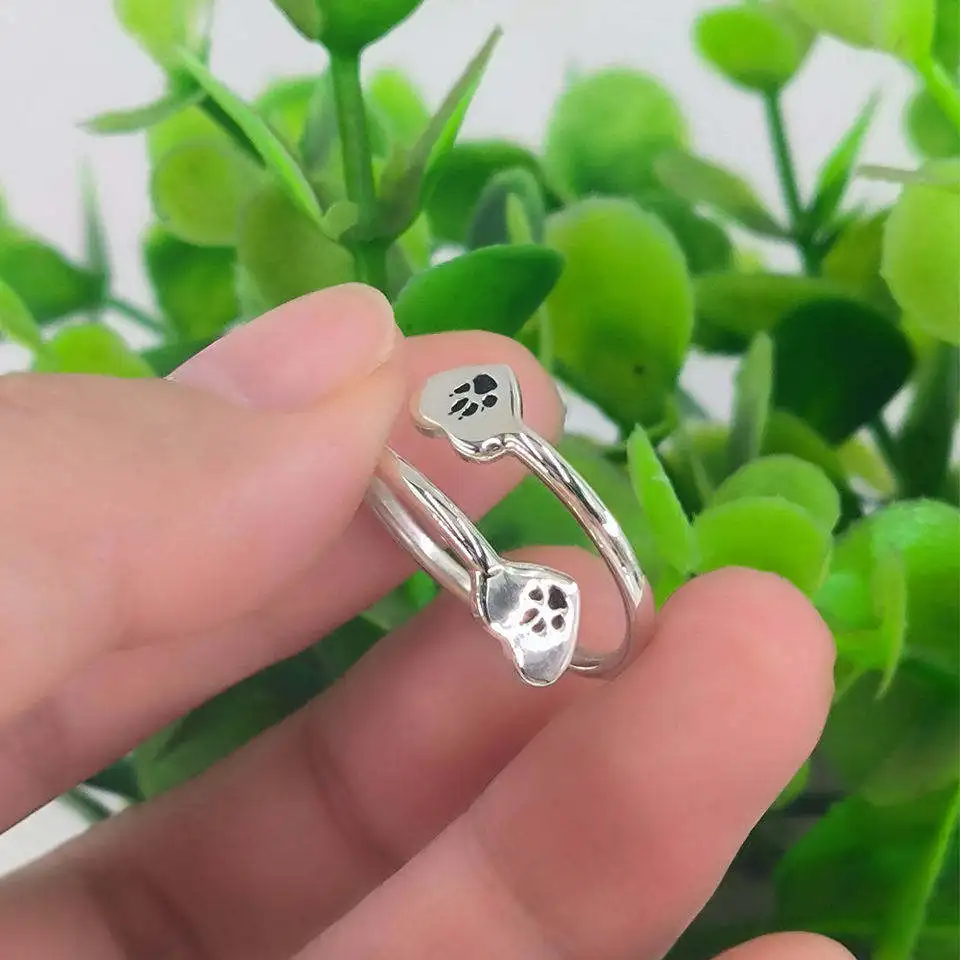 

2021 Hot sale cute animal dog paw ring engraved gold and silver Open ring love dog paw Heart ring