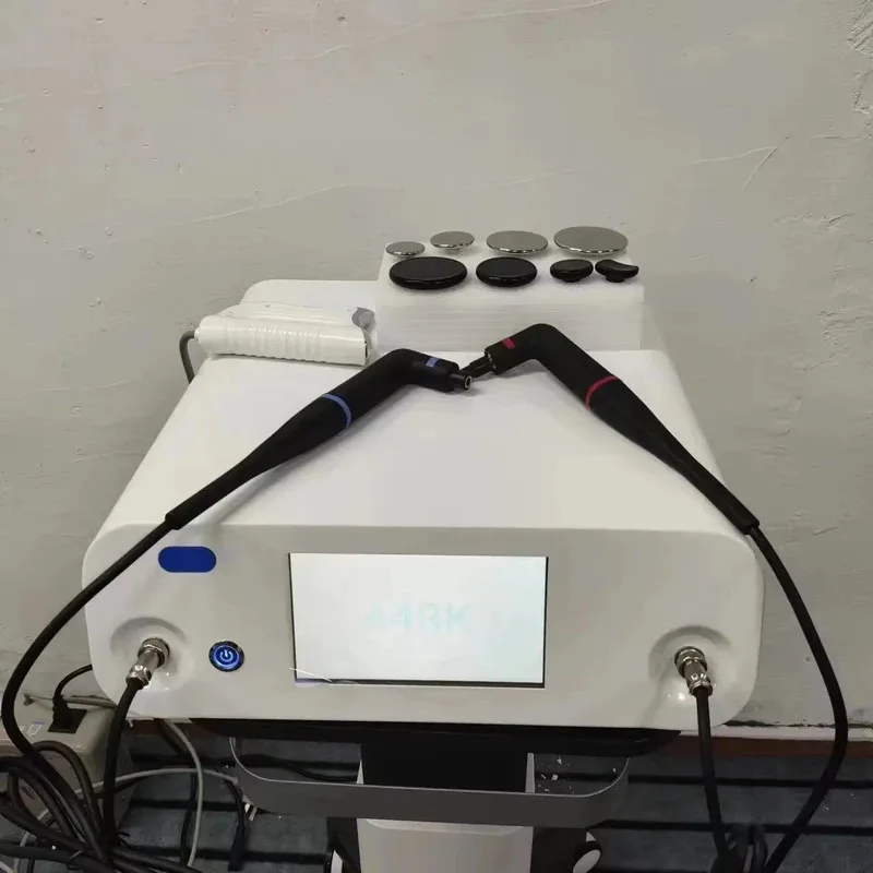 448Khz テカーセラピーマシン (CET/RET/JDM) - 痛みの緩和、脂肪減少、ボディシェイプ、肌の引き締めのための温熱療法装置