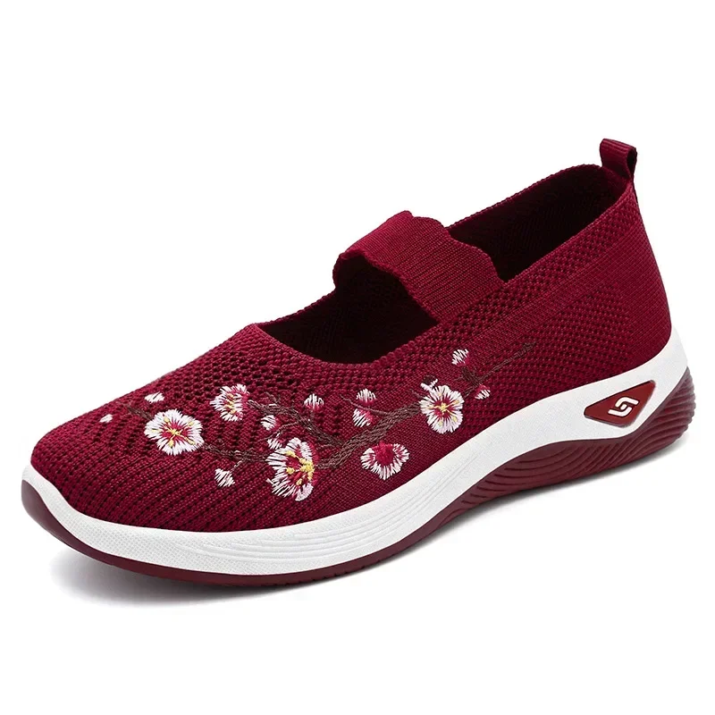 Calçado feminino de boca rasa individual, calçado casual para caminhada de fundo plano, bordado, sapatos para mães, novo