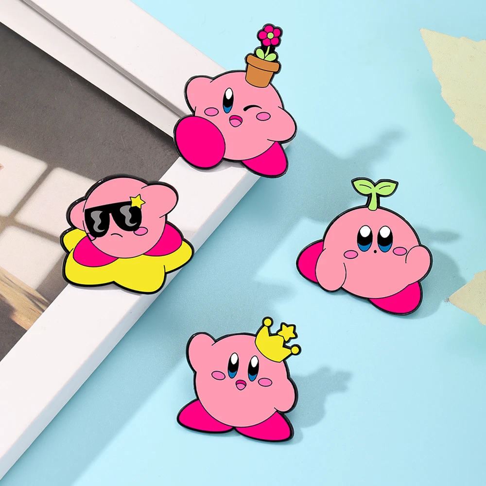 2026 Lindo Set de 4 Broches de Dibujos Animados de Kirby, Pines de Solapa Esmaltados, Joyería de Moda para Mujer, Accesorios para Mochilas y Jeans