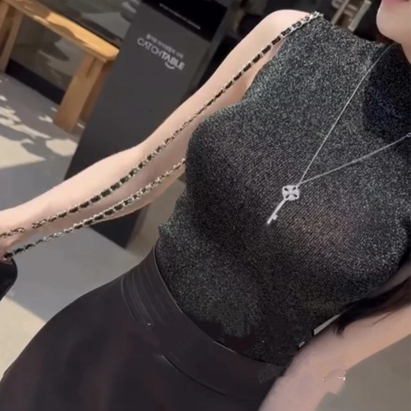 Sexy Dongda Gate Sparkling Knitted Slim Fit Sleeveless Top for Women Glittering Elegant Lady Style Versatile Casual Wear