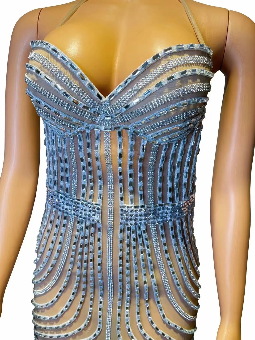 مثير الرقبة الرسن تنورة قصيرة لامعة حجر الراين عيد ميلاد بار أداء اللباس العازبة حزب فساتين مرحلة الأداء فساتين