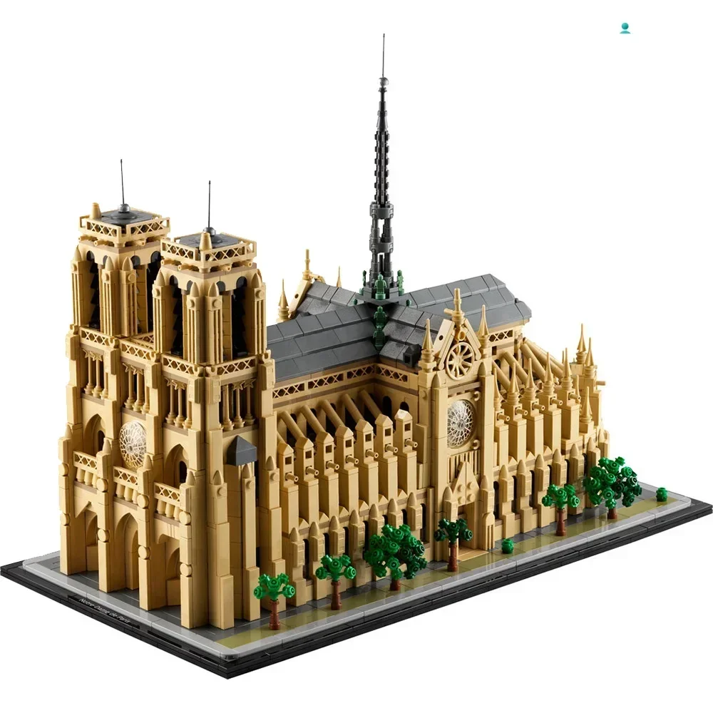 Notre-Dame de Paris Architectural Model Kit 21061 Collectible Building blocks Set for Adults Gift Idea for Lovers of History