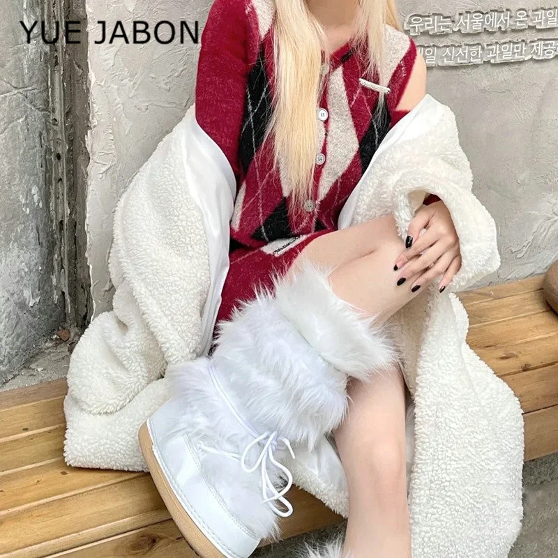 Białe Nowe Zimowe Buty 2026 Europejska Moda Botki Space Buty Futrzane Buty Księżycowe Śniegowce Damskie Pluszowe Buty Damskie z Welurem