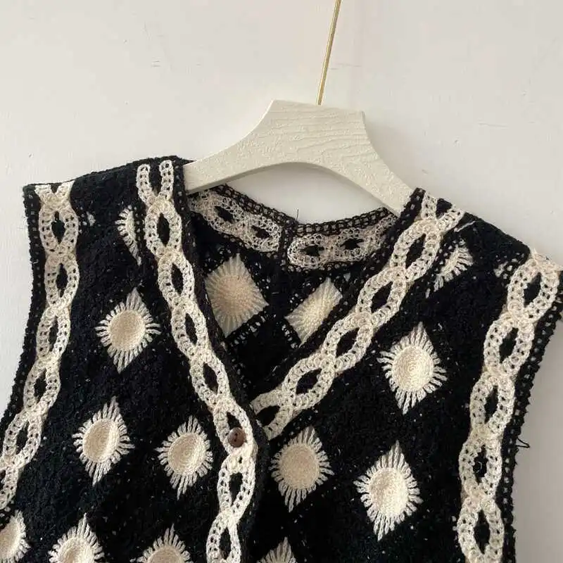 Czarno-biała kamizelka w kratę, szydełkowa bluzka damska, prześwitująca, dzianinowa, bez rękawów, zapinana na guziki, kurtka, styl boho, na wakacje.