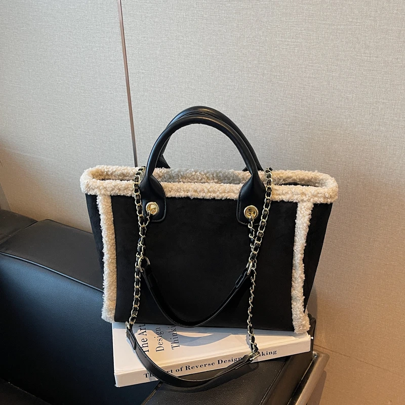 

Durable Tote Bag For Women In Premium Leather Luxury Brand Famous Designer Classic Elegant Reinforced Base