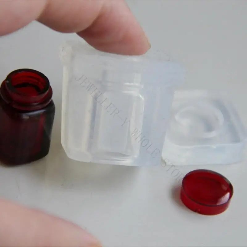 R7UF Silicone Mold For Small Bottles User Friendly And Dishwasher Safe Suitable For Handmade Creative Activities At Homes