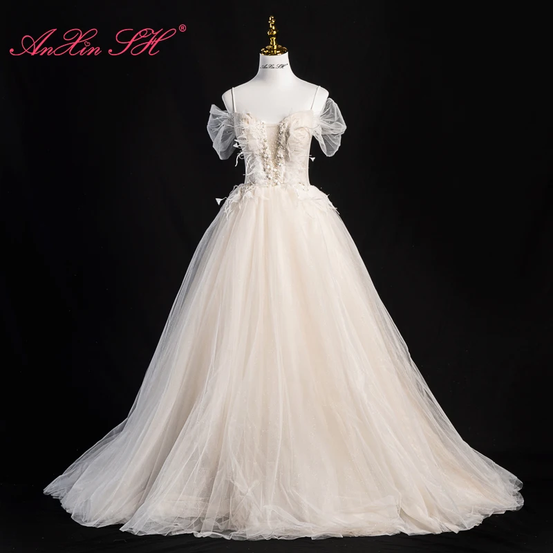 

AnXin SH princess white sparkly lace spaghetti strap sleeveless beading feather pearls crystal lace up customized evening dress