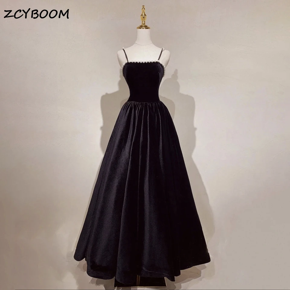 

Elegant Black A-Line Pearls Beading Sleeveless Prom Gowns 2023 Spaghetti Straps Velvet Floor Length Evening Dress Robe De Soirée