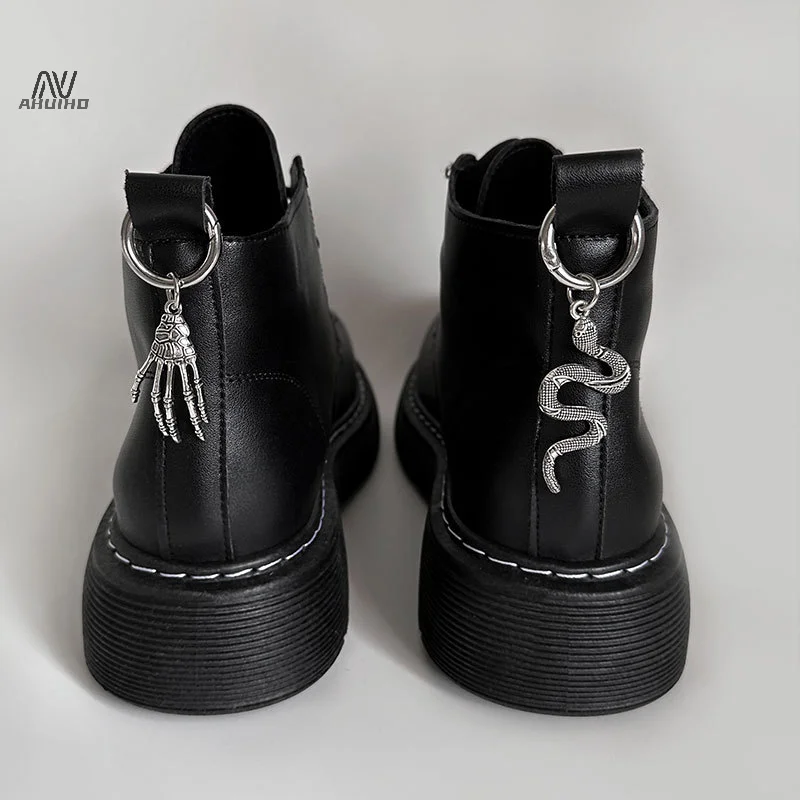 Hebilla de zapato de mano con calavera Punk, botas de serpiente de Metal personalizadas, accesorios de estilo británico, decoraciones de Halloween