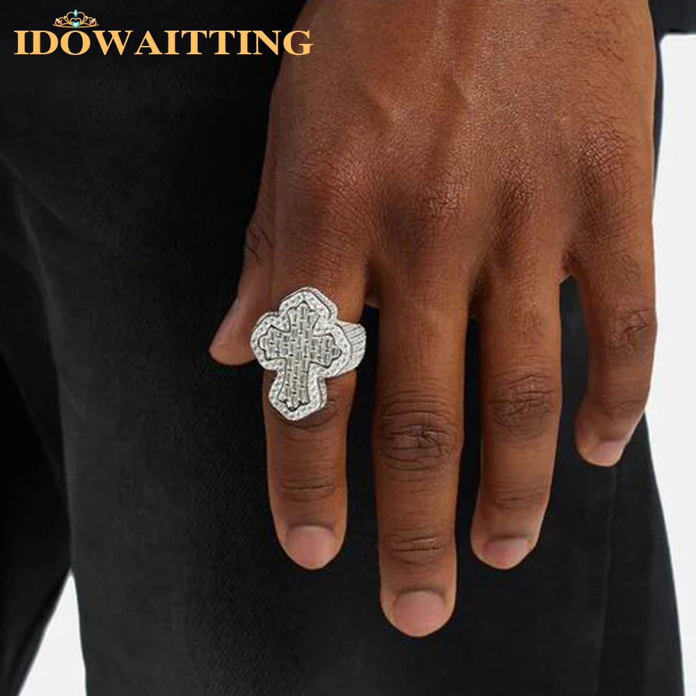 New Iced Out Bling CZ Cross Ring Gold Plated Prong Setting Cubic Zirconia Big Rings Fashion Hip Hop Luxulry Women Men Jewelry