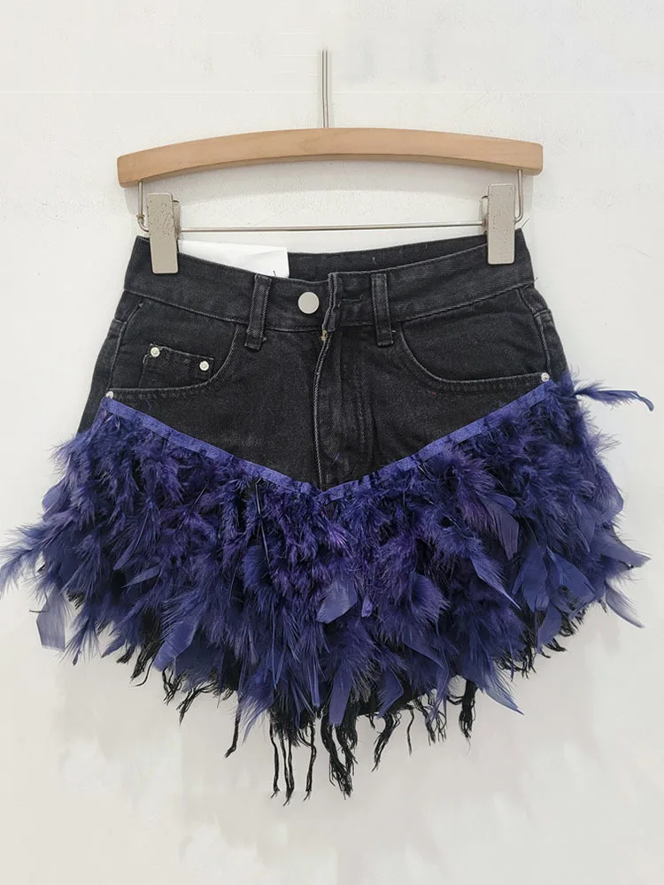 DEAT Trendy Women\'s Spliced Feather Design Denim Shorts 2024 Summer Fashion New High Waist A-line Short Pants Female 33A1842