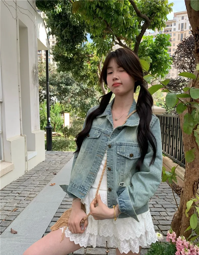 Denim-Mäntel für Damen, Sommer-Canvas, ausgehöhlte Taschen, minimalistische Schärpen, Ballonärmel, leichte Strandmode-Jacke