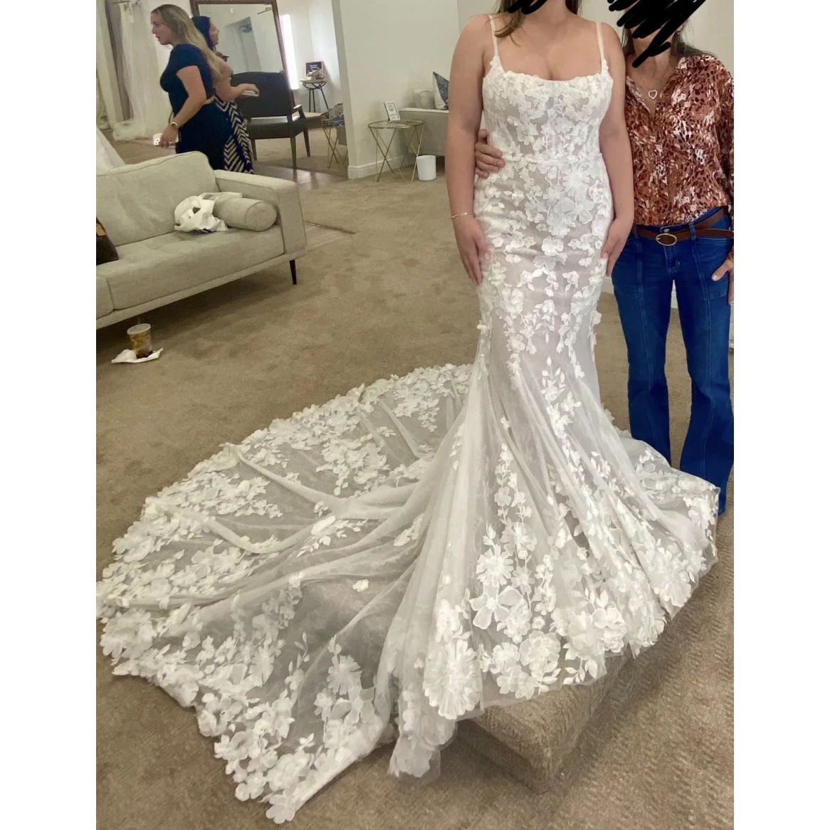 

Customized Elegant Lace Mermaid Wedding Dress Square Spaghetti Strap Strap Bride Dress Beach Romantic Wedding Dress