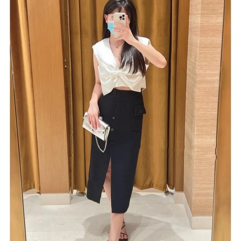 

Bow top with reduced age satin V-neck short women's French elegant design, 2024 early autumn new style temperament