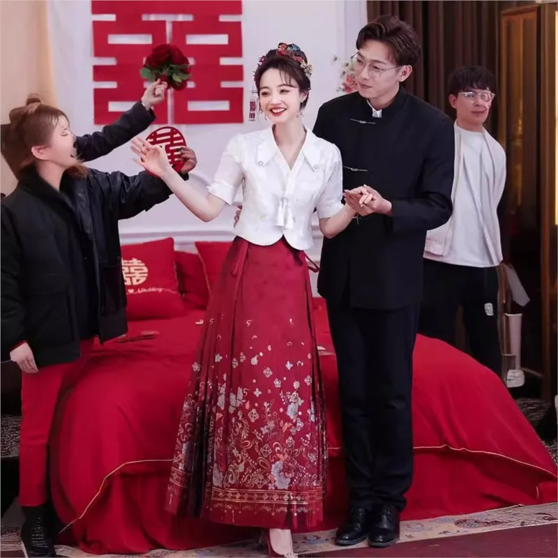 نمط جديد من الأعلى والقميص على الطراز الصيني لنبيذ Guojing باللون الأحمر #1