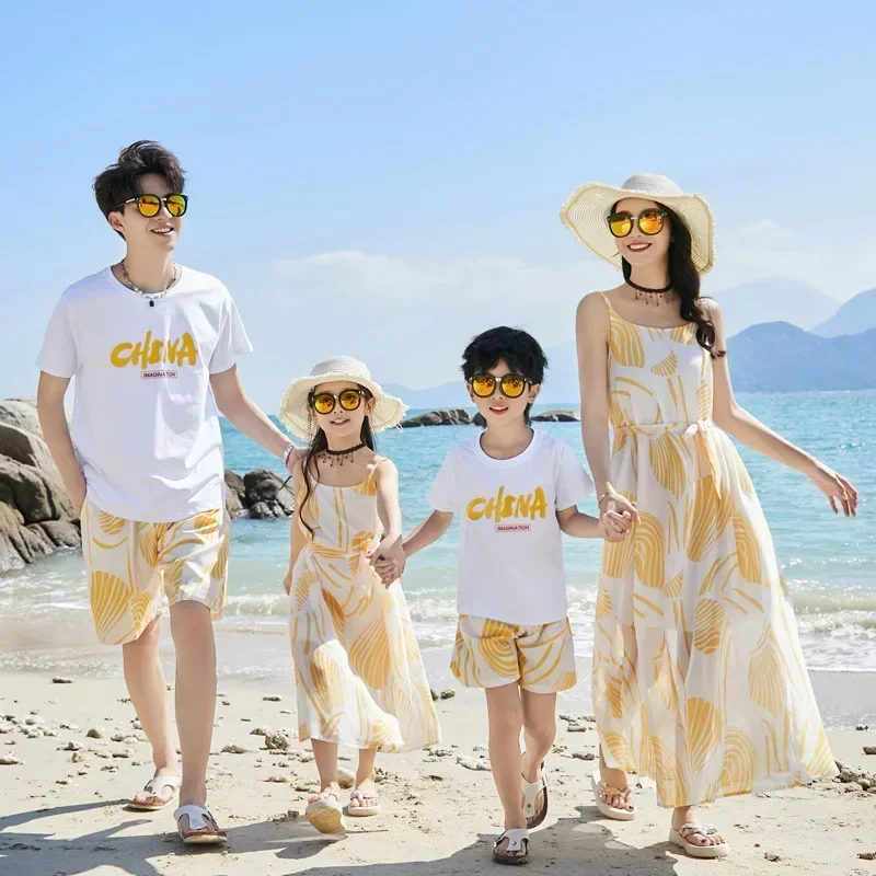 Vacation Couple Look Family Clothes Mom and Daughter Resort Dress Holiday Beach Dad and Son Baby T Shirts Shorts Two Piece Sets