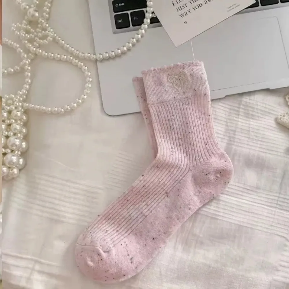 

1/5 пар дышащих женских носков, повседневные удобные носки средней длины, с бантом и точечным узором, мягкие носки в повседневном стиле