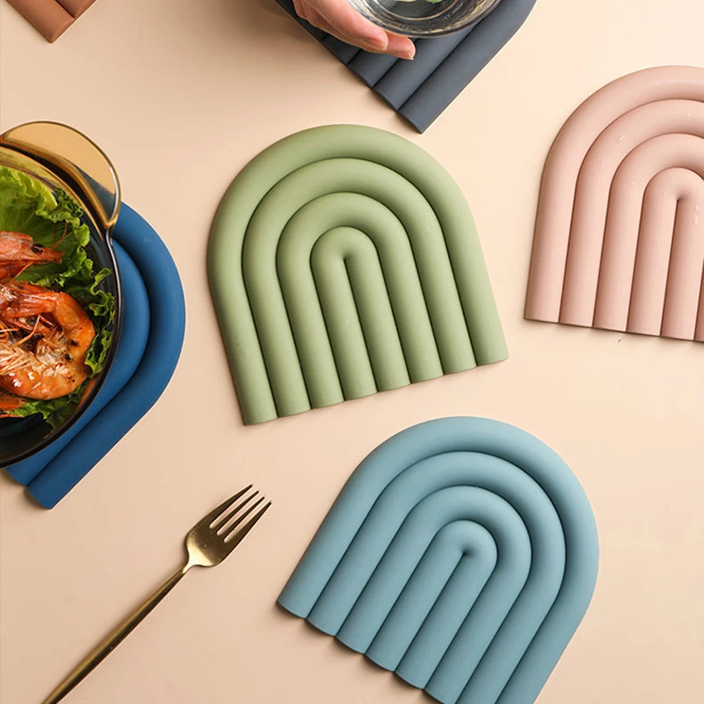 U-Shaped Heat Insulation Mat High Temperature Household Coasters Bowls And Plates Silicone Anti-Ironing Mat Table Mat Placemat