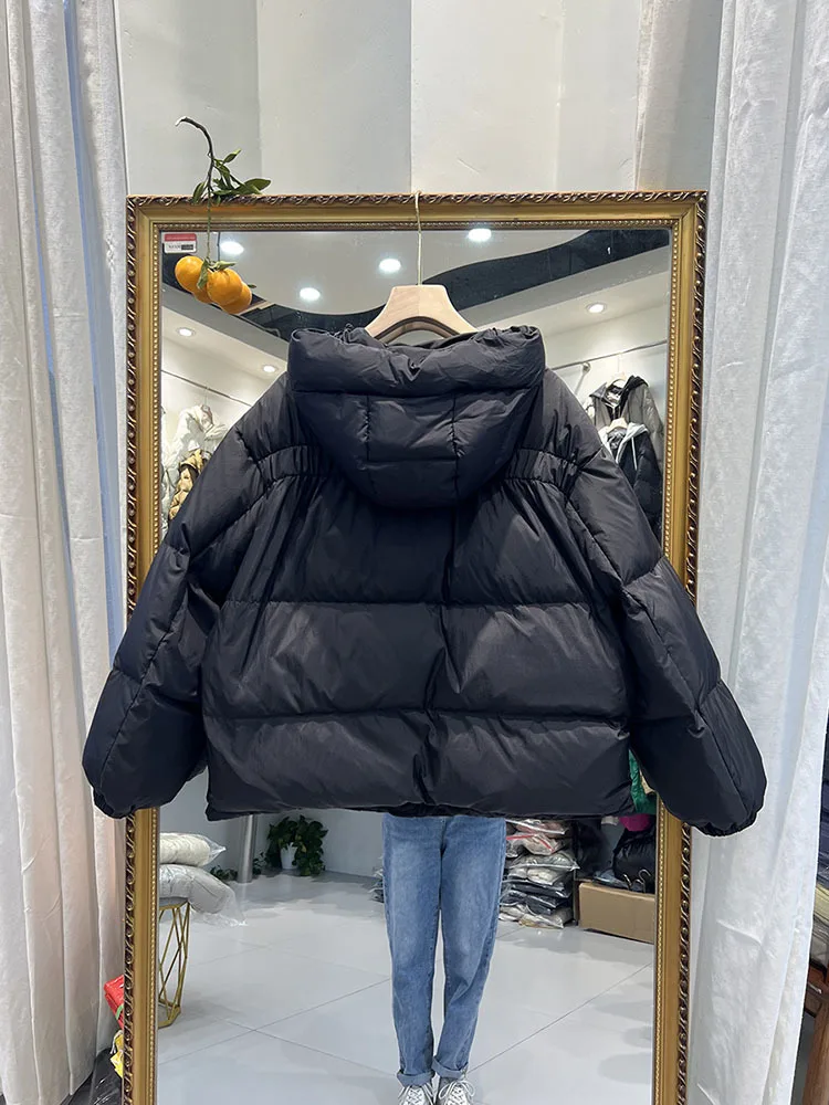 2023 New Winter Lightweight Hooded Puffer Feather Jacket Women Solid Color Loose Over Size 90 White Duck Down Short Coat