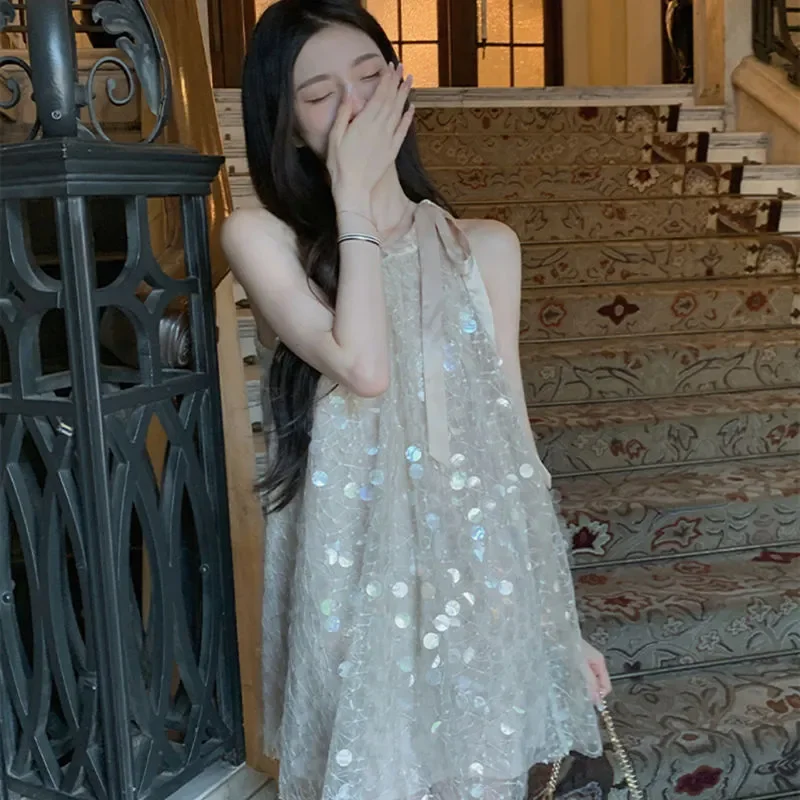 

Женское сетчатое мини-платье с 3D цветочным принтом и тонкими бретелями