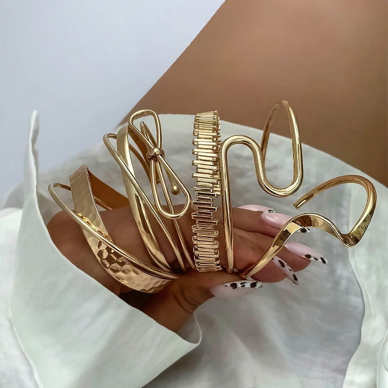 6pcs Vintage Exaggerated Luxurious Geometric Bow Design Metal Gold Color Bangle Bracelet Sets for Women Daily Wear Jewelry Gifts