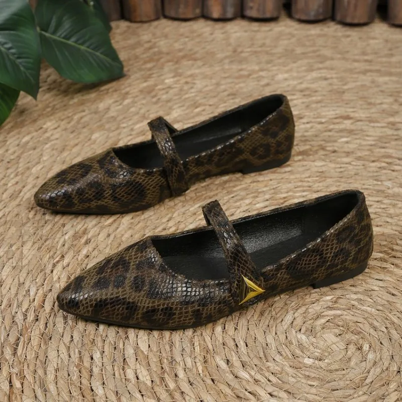 Ladies Pointed‑Toe Snake Print Mary Jane Shoes, Faux Leather Adjustable Buckle Strap Flat Pumps