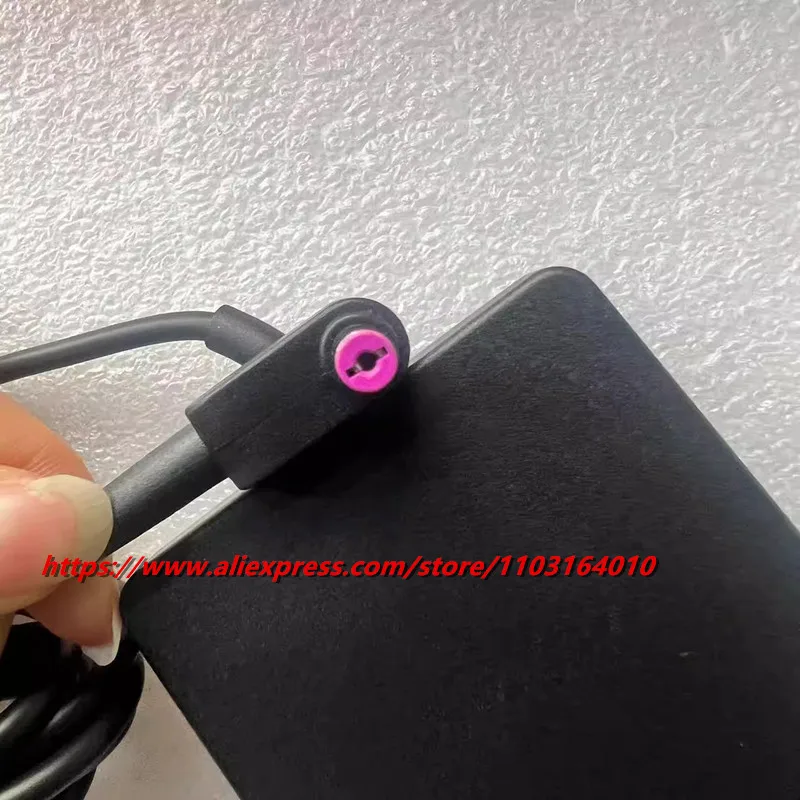 Genuine Chicony A18-135P1A A16-135PIB 135W Charger 19.5V 6.92A AC