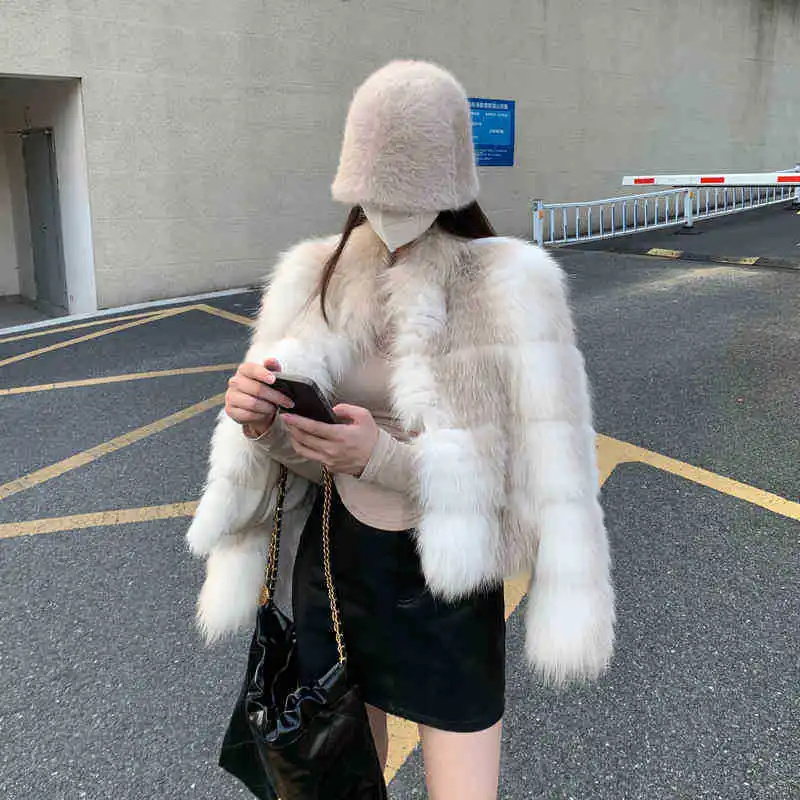 Sunset Sweet Wine 2024 Winter New Car Strips Fox Fur Grass Coat Women's Young Short Look Skinny Coat