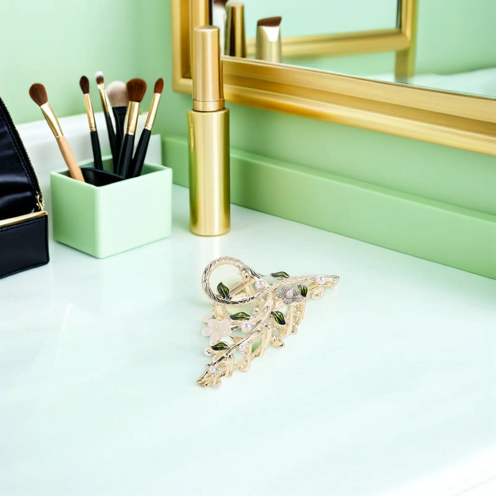 Flower Hair Claw Clip Metal Floral Jaw Clip Secure Hold Lightweight Comfortable Vintage Style Hair Clamp for Women Girls
