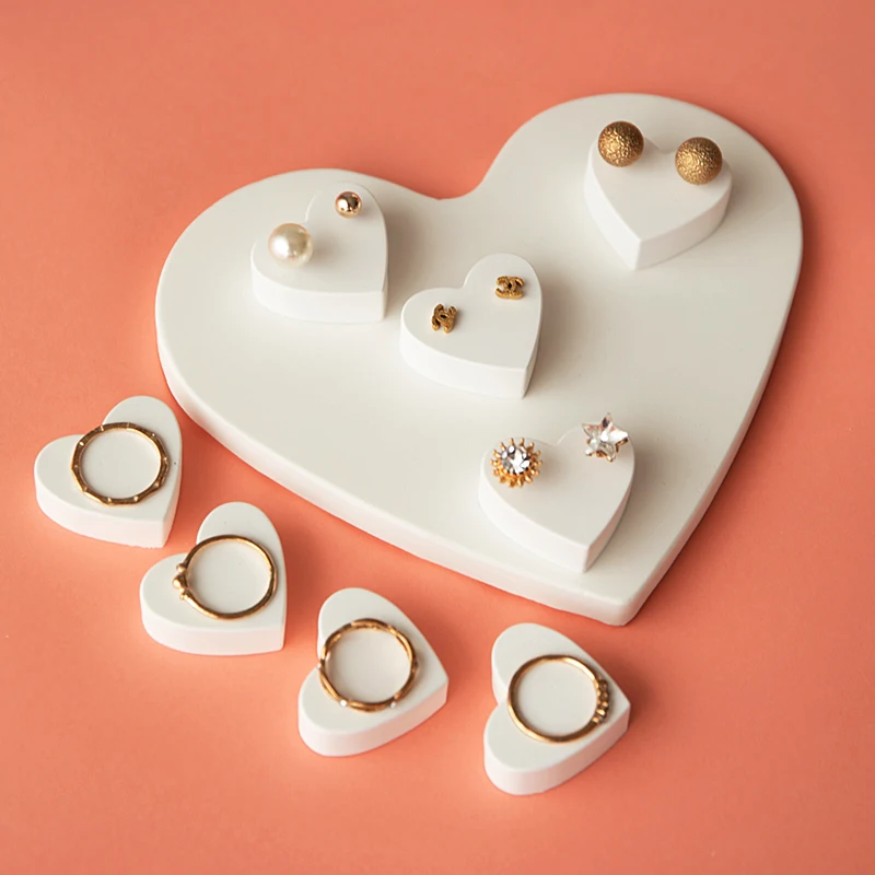 Jewelry Holder Creative Placing Piece Love Plaster Earrings Ornament Shelf Ear Studs Tray Jewelry Photo Display Props