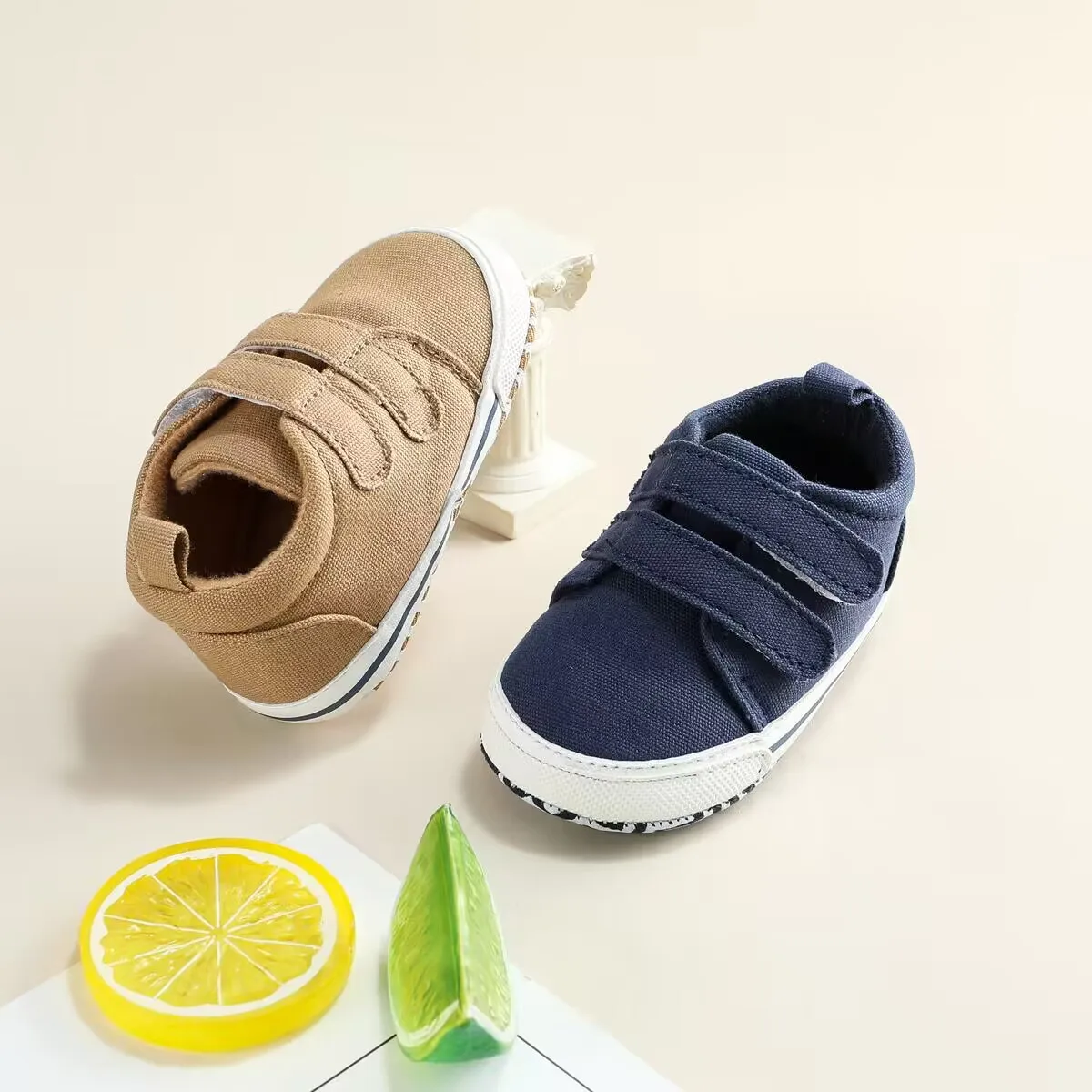 Scarpe da neonato moda estiva scarpe da ginnastica antiscivolo per ragazzi e ragazze eleganti scarpe da passeggio Casual traspiranti per bambini
